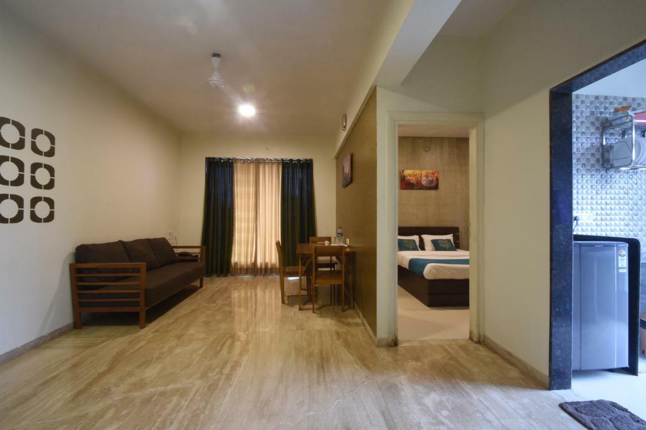 Hotel Iris Suites, Navi Mumbai Extérieur photo